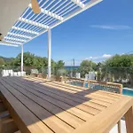 Daroma Villa, By Halkidiki Paliouri